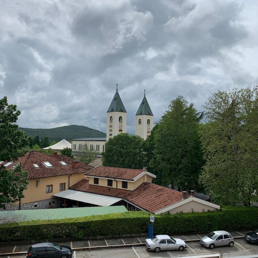 Pansion Mate & Dds Bed & Breakfast Medjugorje Exterior photo