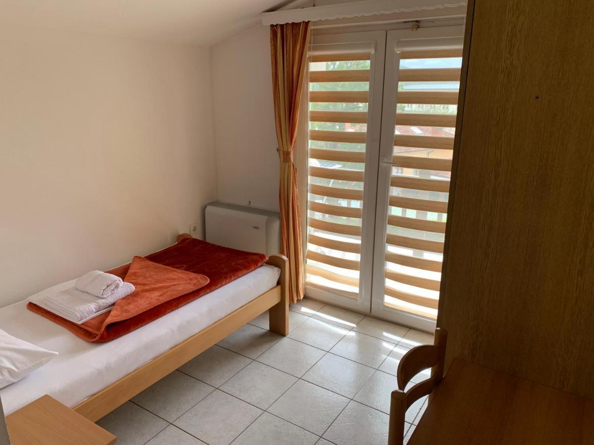 Pansion Mate & Dds Bed & Breakfast Medjugorje Exterior photo